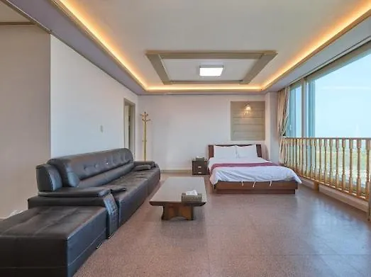 Resthe Hotel Incheon