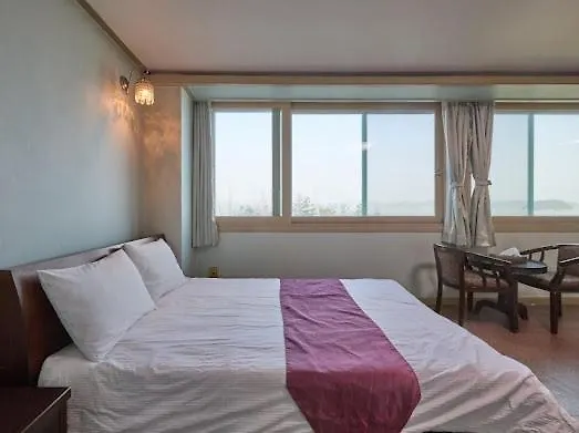 Resthe Hotel Incheon